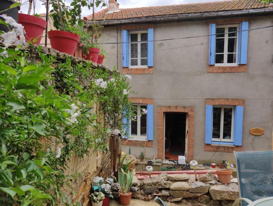 Ceps Sleeps 6 With Free Wifi Near The River Holiday home Roquebrun